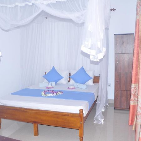 Bentota Orchid House Bed & Breakfast Exterior photo